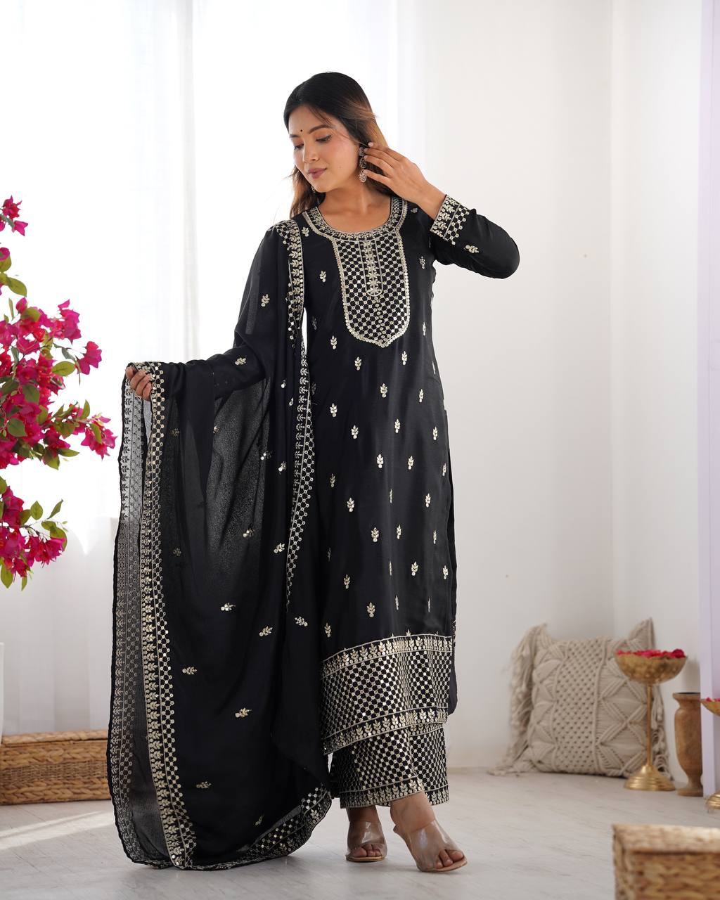 *PRESENTING NEW BEAUTIFUL PURE CHINON SILK FABRIC STRAIGHT FIT KURTA WITH DUPPTA SET,TROUSERS,READY TO WEAR*