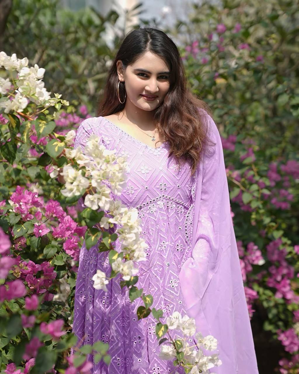 👉🏻Designer Anarkali Suit is luxury clothing Considered to be high quality Made by Thread-Sequins Embroidery.