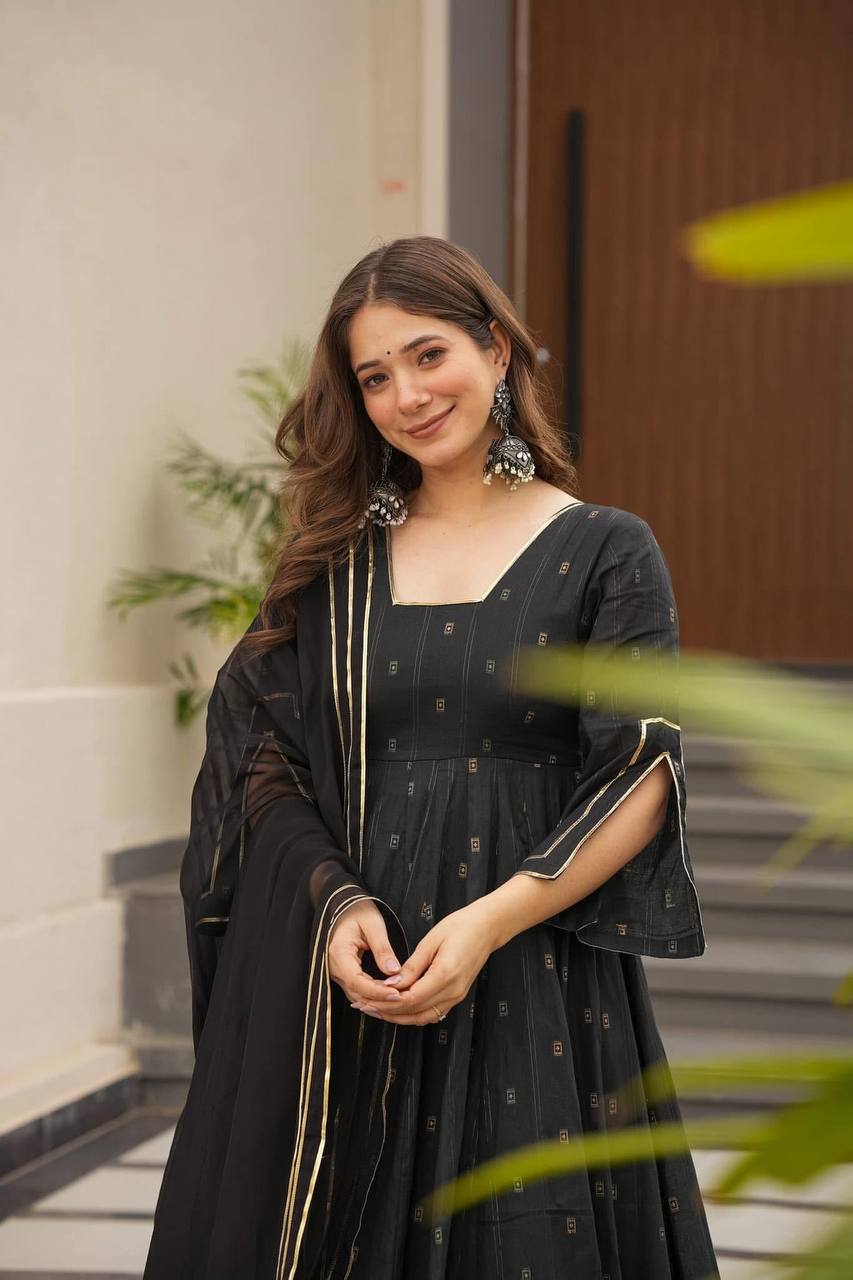 Designer Anarkali Suit is luxury clothing Considered to be high quality Made by digital print.