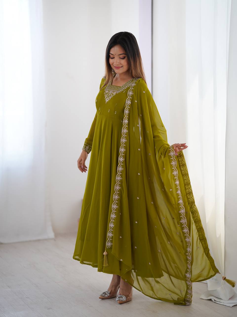 HEAVY PURE SOFT FOX GEORGETTE FANCY EMBROIDERY BEADS AND JARI WORK