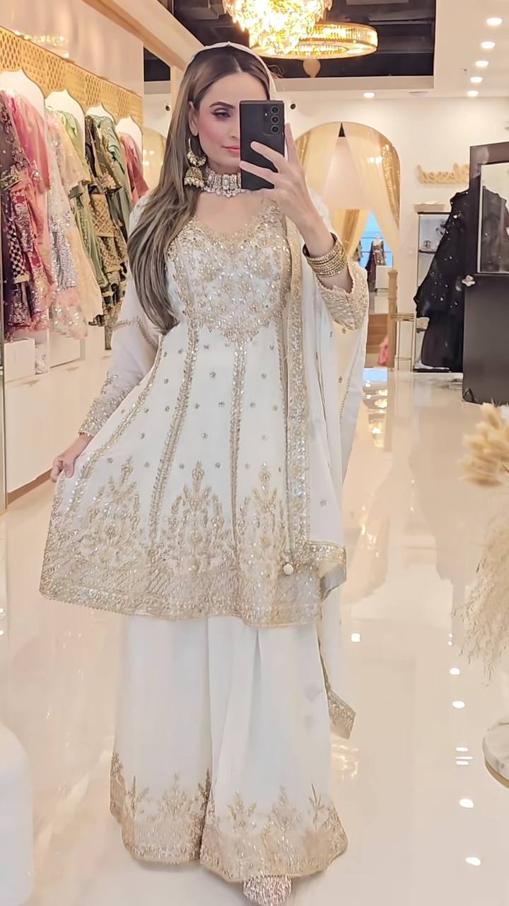 *Presenting  New Designer Party Wear Look Top-Plazzo and Dupatta With Heavy Embroidery Work*