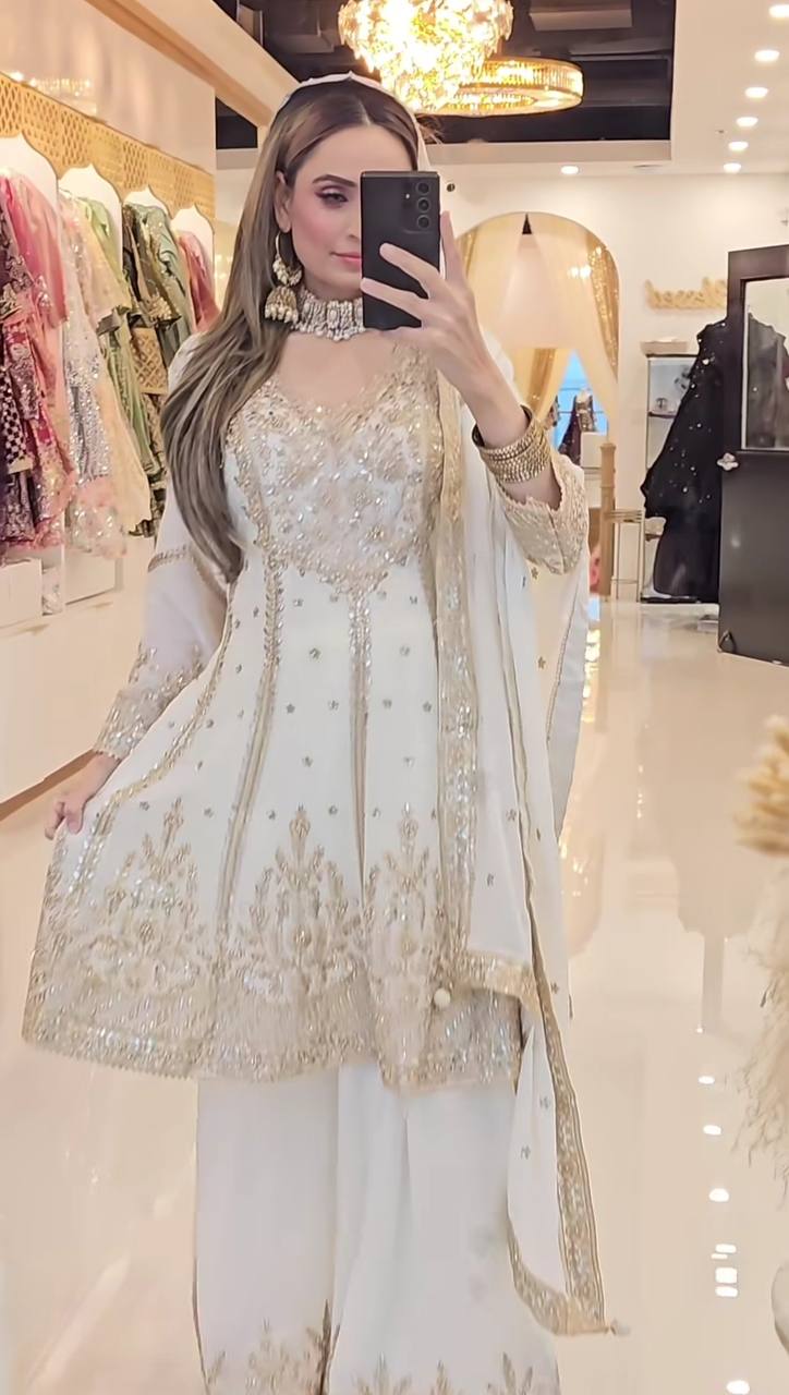 *Presenting  New Designer Party Wear Look Top-Plazzo and Dupatta With Heavy Embroidery Work*