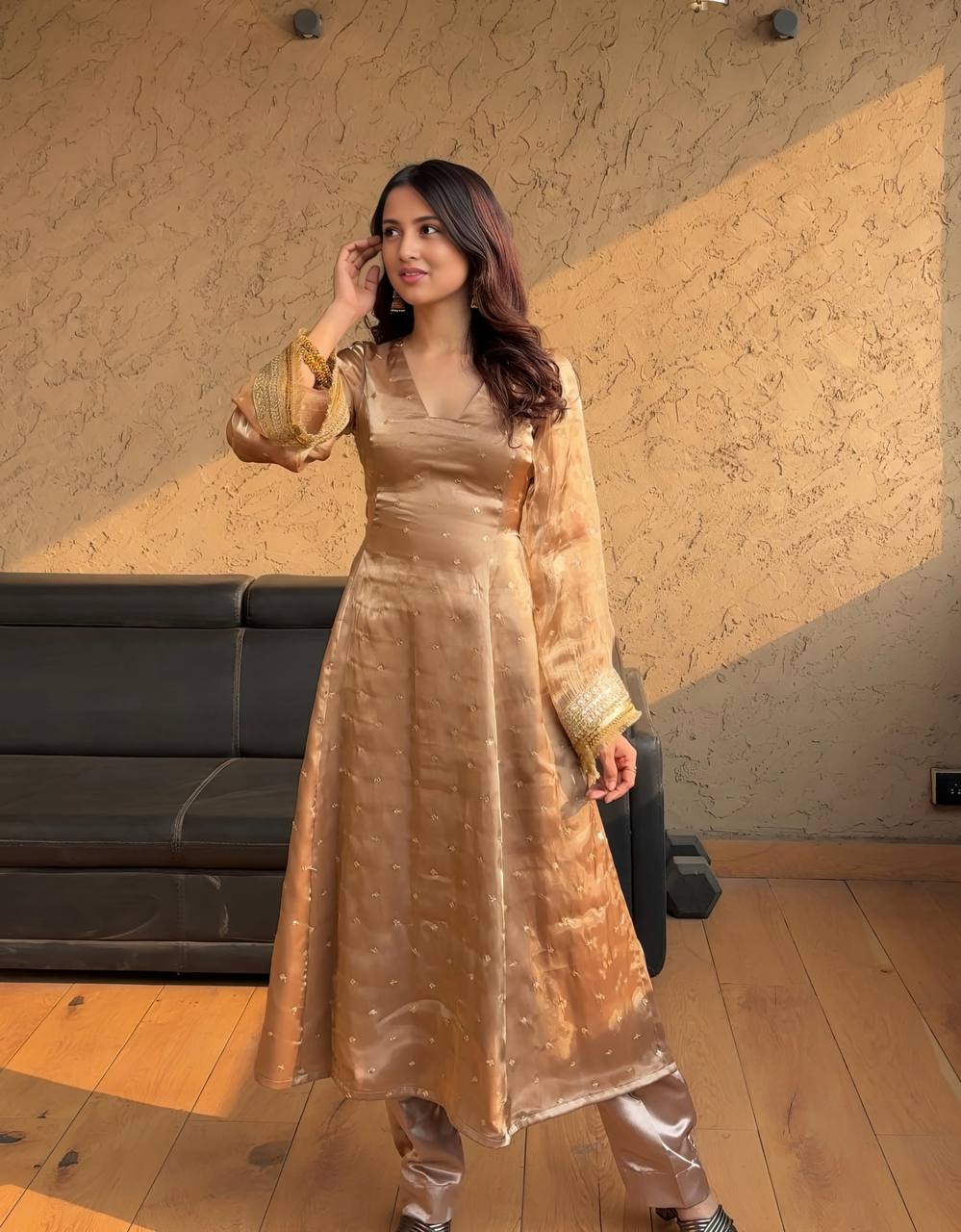 Designer Salwar Suit Set is luxury clothing Considered to be high quality Made by Zari -Sequins Embroidery.