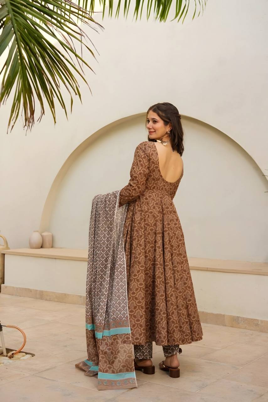 Designer Anarkali Suit is luxury clothing Considered to be high quality Made by digital print.