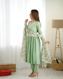 PRESENTING NEW PURE SOFT HEAVY ROMANSILK CHANDERI FABRIC NYRA CUT KURTA WITH DUPPTA SET,PENT READY TO WEAR*