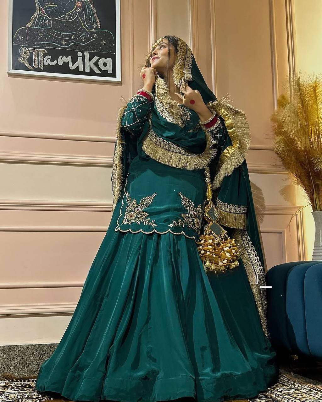 Elegant Handwork + Zari Detailing