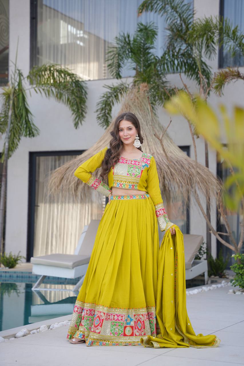 Real Modeling Lehenga Set – Party Wear with Dupatta