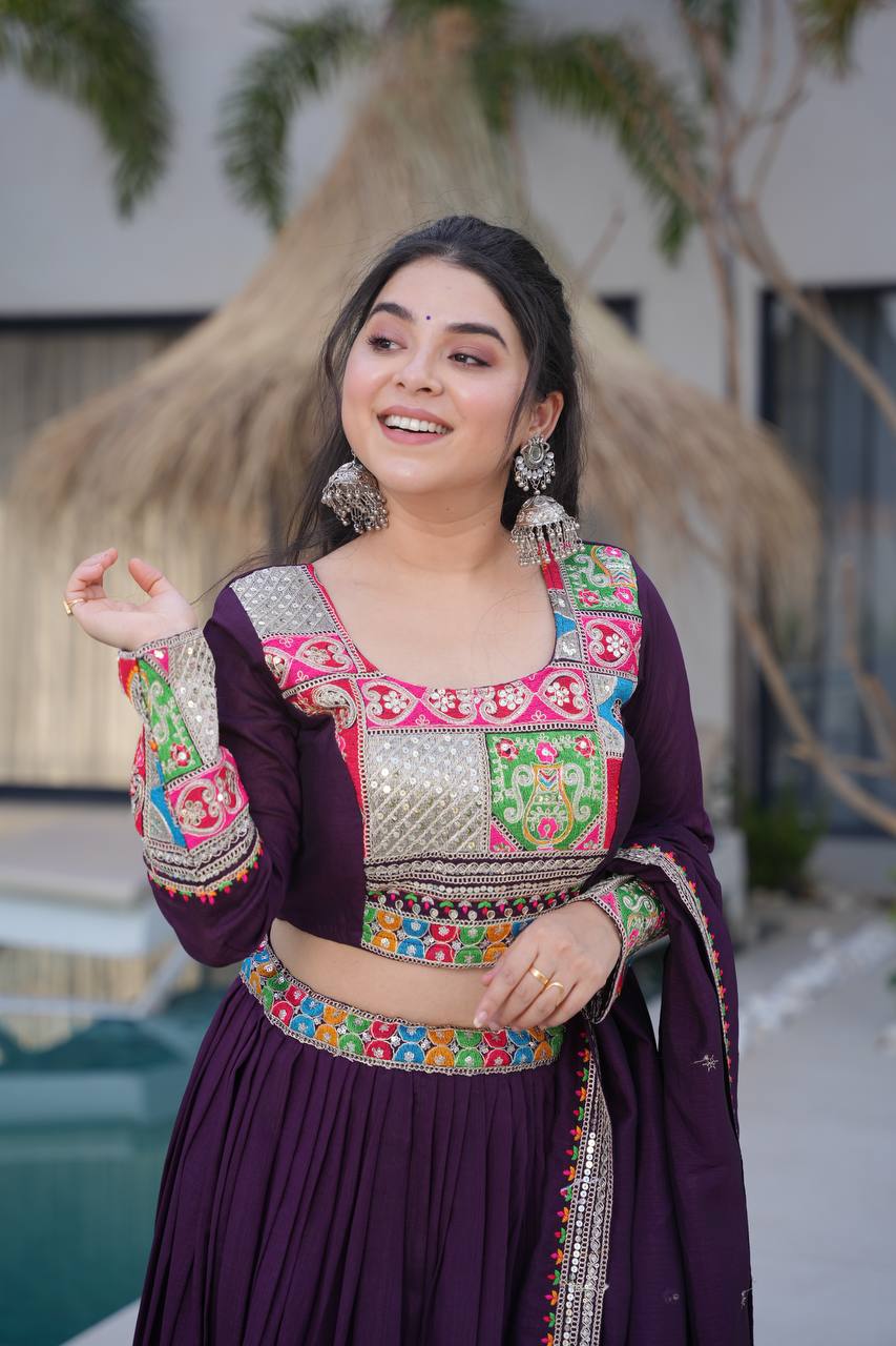 Real Modeling Lehenga Set – Party Wear with Dupatta