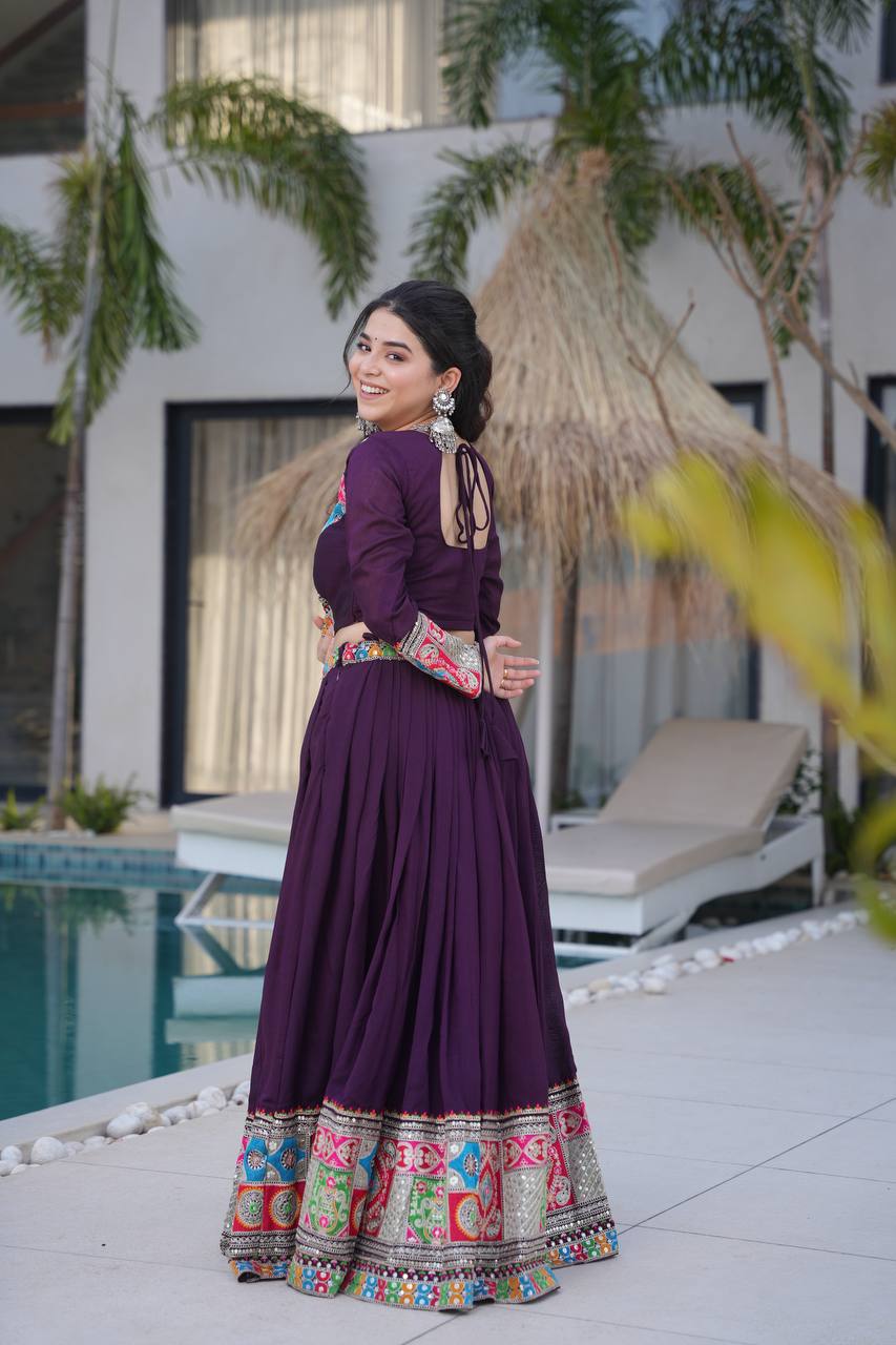 Real Modeling Lehenga Set – Party Wear with Dupatta